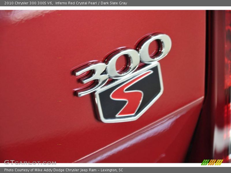 Inferno Red Crystal Pearl / Dark Slate Gray 2010 Chrysler 300 300S V6
