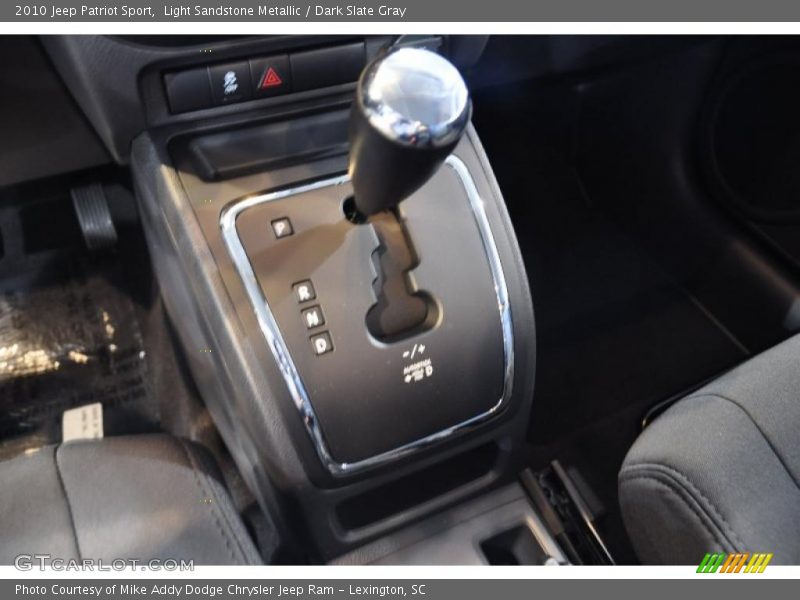 Light Sandstone Metallic / Dark Slate Gray 2010 Jeep Patriot Sport