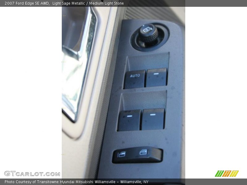 Light Sage Metallic / Medium Light Stone 2007 Ford Edge SE AWD