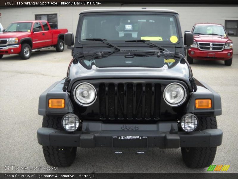 Black / Dark Slate Gray 2005 Jeep Wrangler Sport 4x4