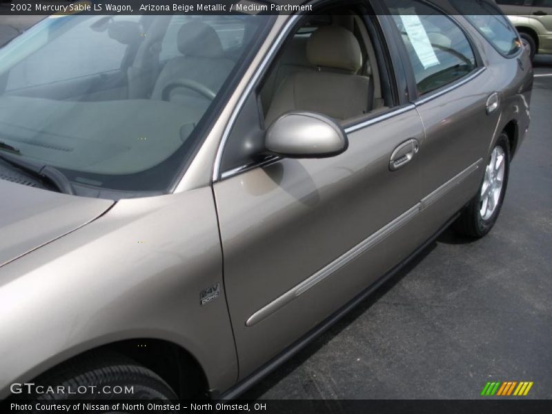 Arizona Beige Metallic / Medium Parchment 2002 Mercury Sable LS Wagon