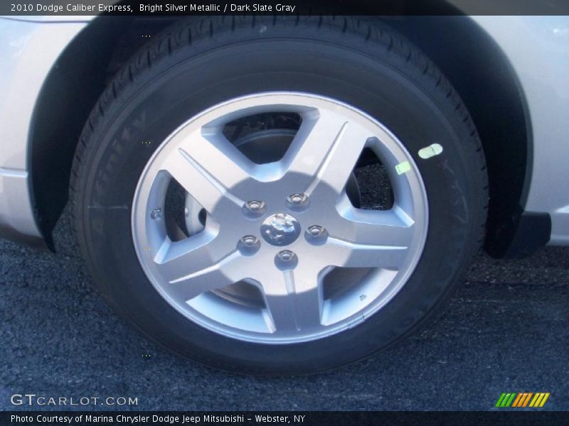 Bright Silver Metallic / Dark Slate Gray 2010 Dodge Caliber Express