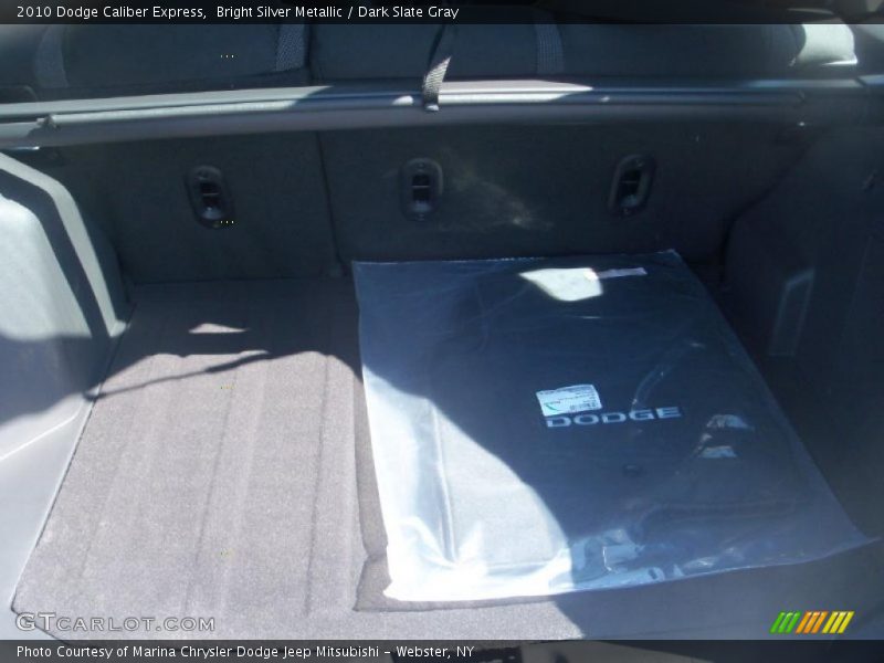 Bright Silver Metallic / Dark Slate Gray 2010 Dodge Caliber Express