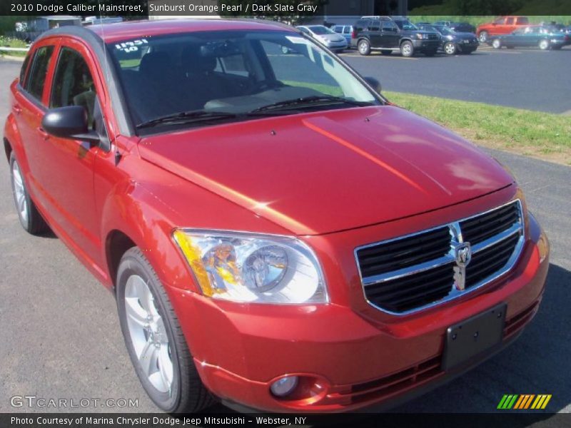 Sunburst Orange Pearl / Dark Slate Gray 2010 Dodge Caliber Mainstreet