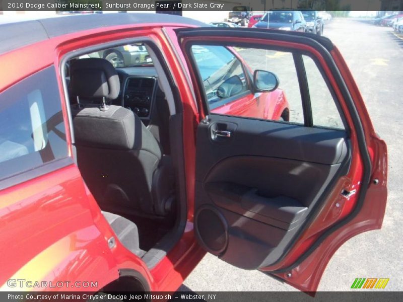Sunburst Orange Pearl / Dark Slate Gray 2010 Dodge Caliber Mainstreet