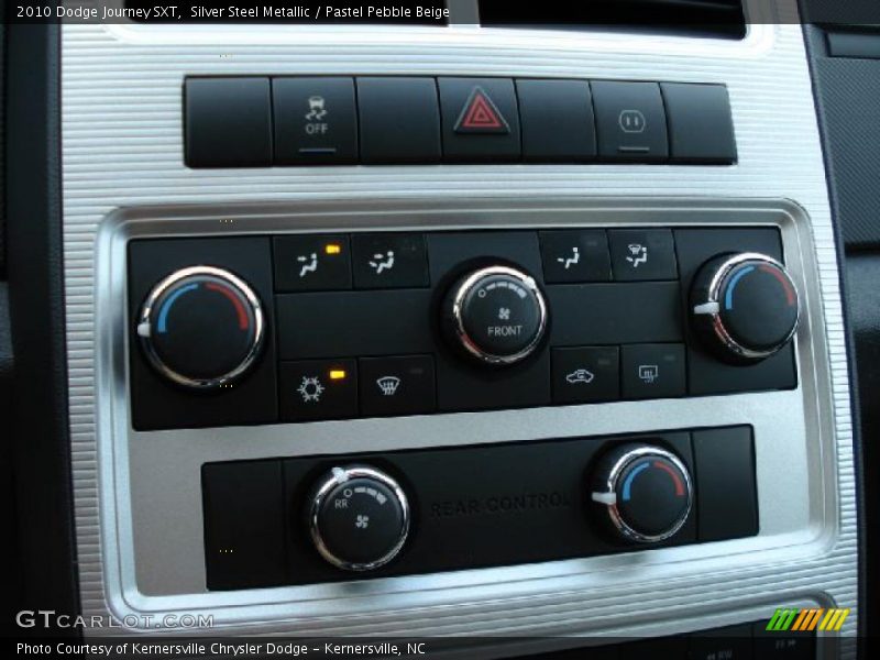 Silver Steel Metallic / Pastel Pebble Beige 2010 Dodge Journey SXT