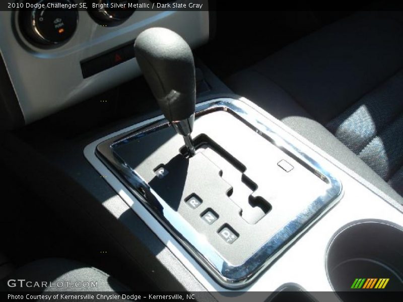Bright Silver Metallic / Dark Slate Gray 2010 Dodge Challenger SE