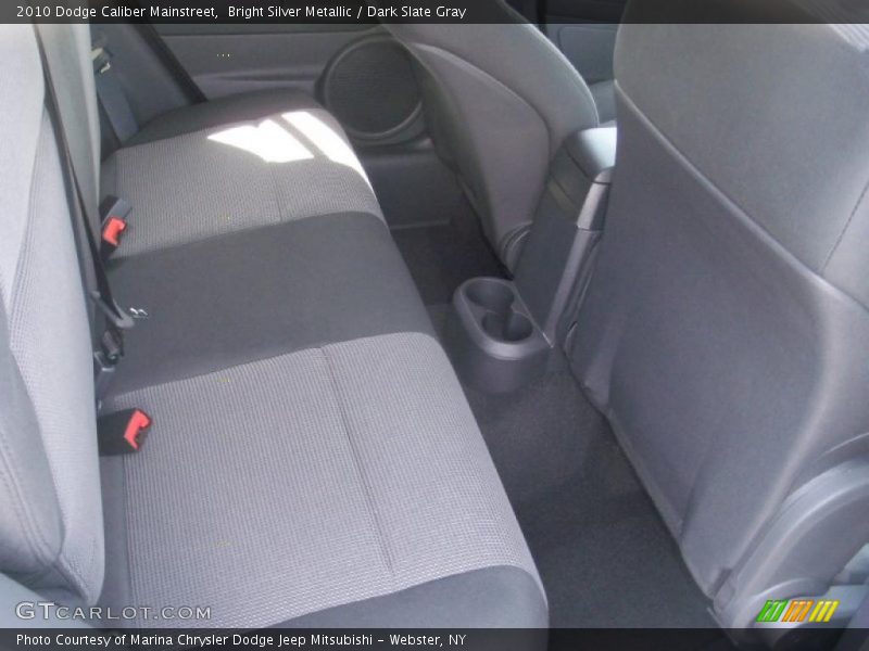 Bright Silver Metallic / Dark Slate Gray 2010 Dodge Caliber Mainstreet