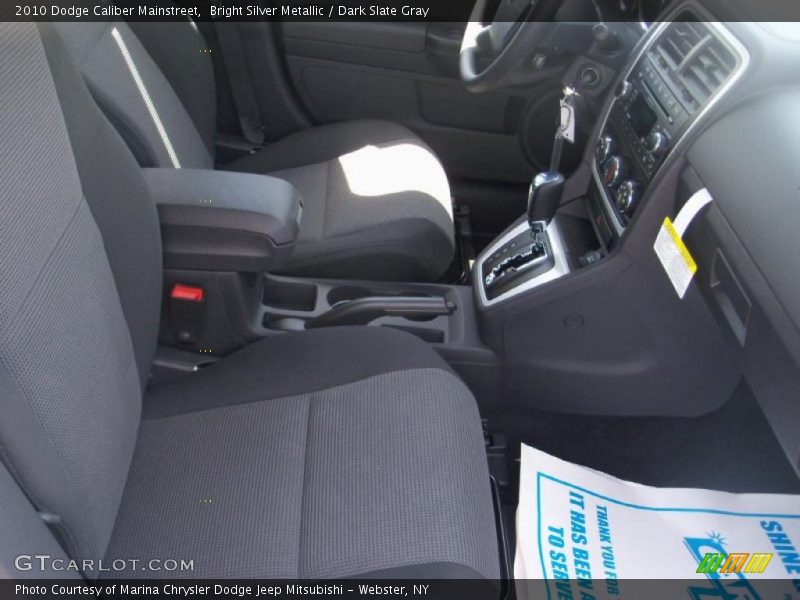 Bright Silver Metallic / Dark Slate Gray 2010 Dodge Caliber Mainstreet