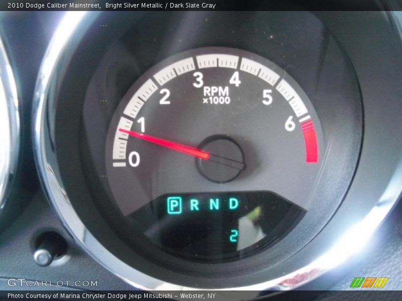 Bright Silver Metallic / Dark Slate Gray 2010 Dodge Caliber Mainstreet