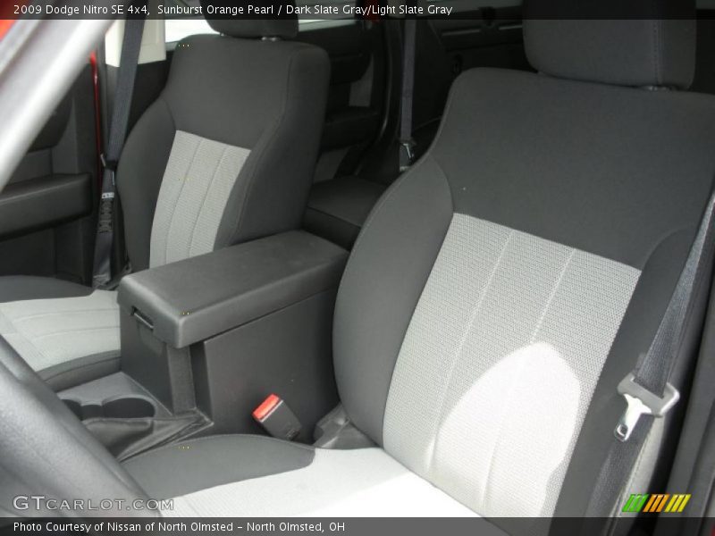 Sunburst Orange Pearl / Dark Slate Gray/Light Slate Gray 2009 Dodge Nitro SE 4x4