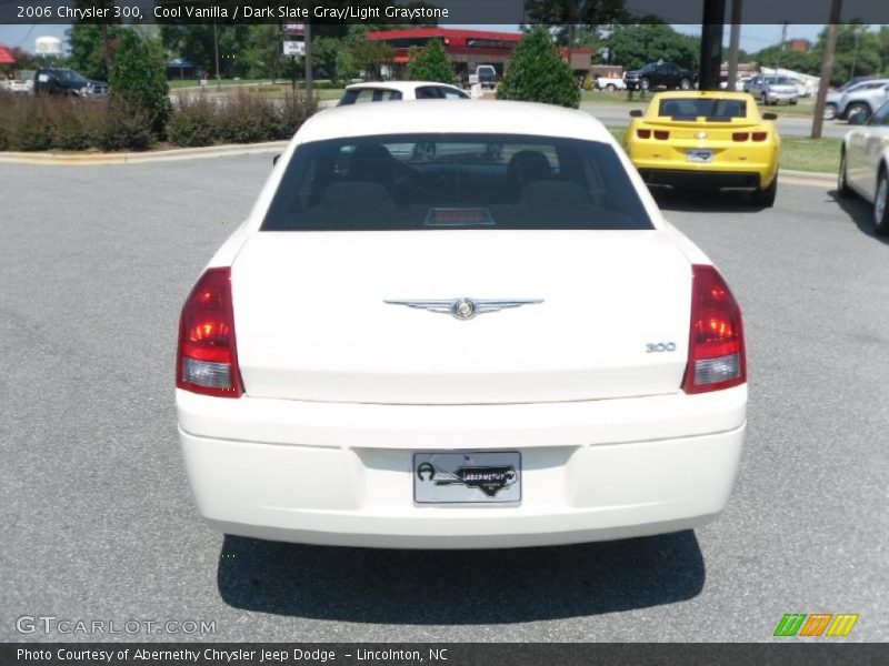 Cool Vanilla / Dark Slate Gray/Light Graystone 2006 Chrysler 300