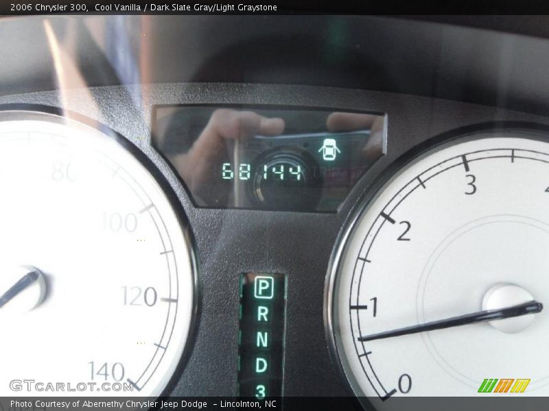 Cool Vanilla / Dark Slate Gray/Light Graystone 2006 Chrysler 300