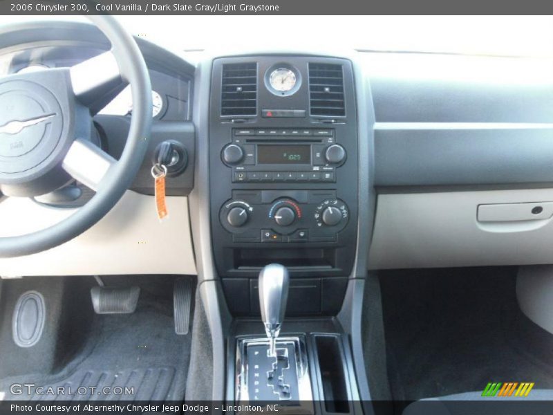 Cool Vanilla / Dark Slate Gray/Light Graystone 2006 Chrysler 300