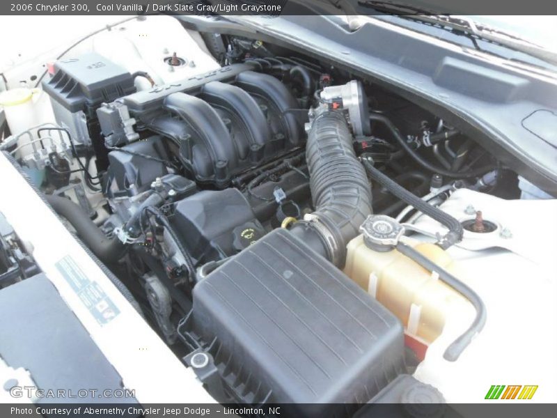 Cool Vanilla / Dark Slate Gray/Light Graystone 2006 Chrysler 300