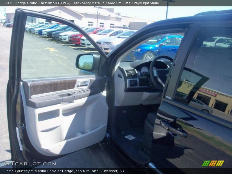 Blackberry Metallic / Medium Slate Gray/Light Shale 2010 Dodge Grand Caravan SXT Crew