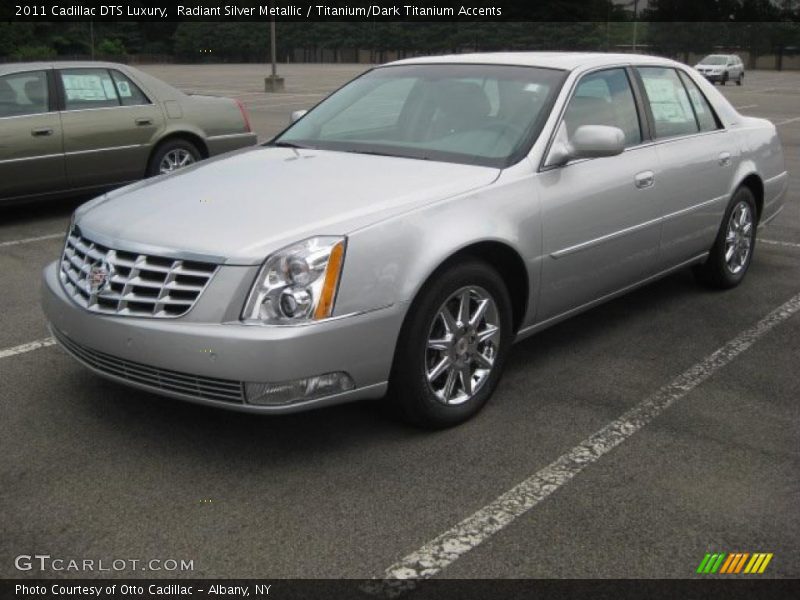 Radiant Silver Metallic / Titanium/Dark Titanium Accents 2011 Cadillac DTS Luxury
