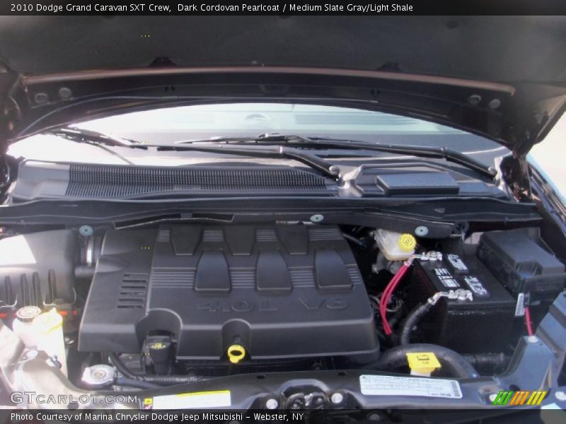 Dark Cordovan Pearlcoat / Medium Slate Gray/Light Shale 2010 Dodge Grand Caravan SXT Crew