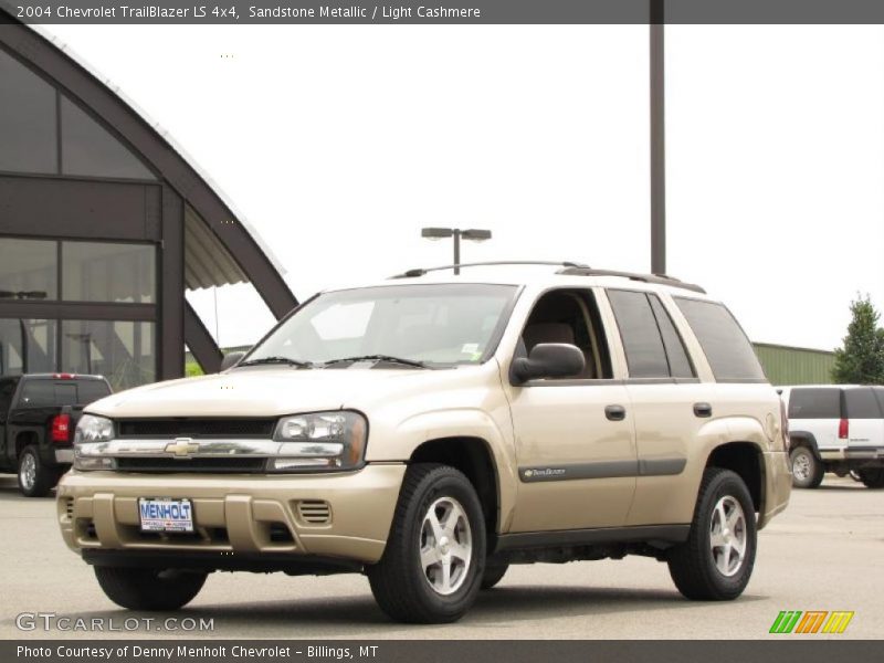 Sandstone Metallic / Light Cashmere 2004 Chevrolet TrailBlazer LS 4x4