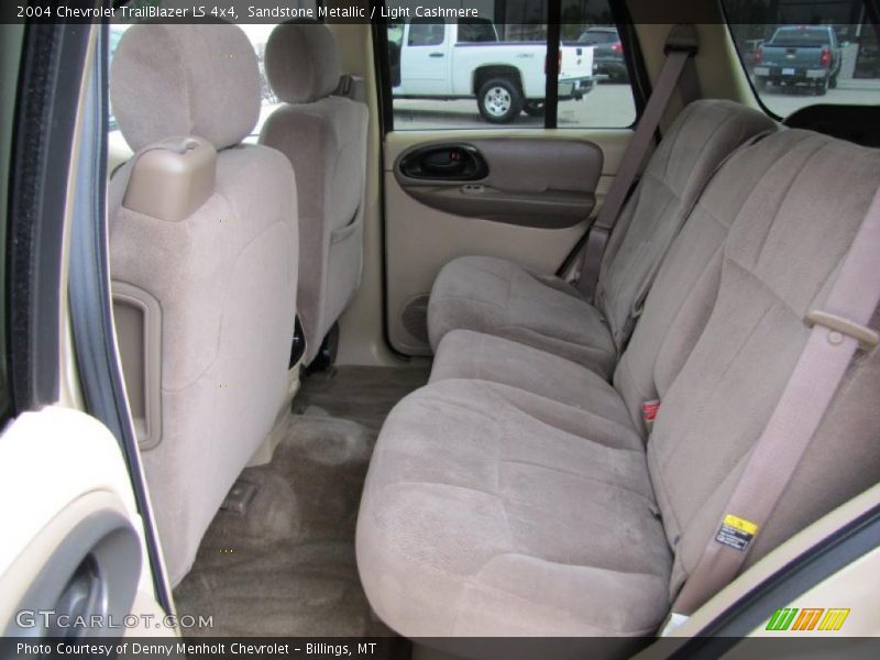 Sandstone Metallic / Light Cashmere 2004 Chevrolet TrailBlazer LS 4x4