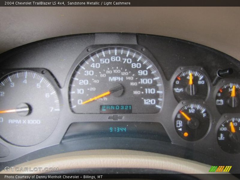 Sandstone Metallic / Light Cashmere 2004 Chevrolet TrailBlazer LS 4x4