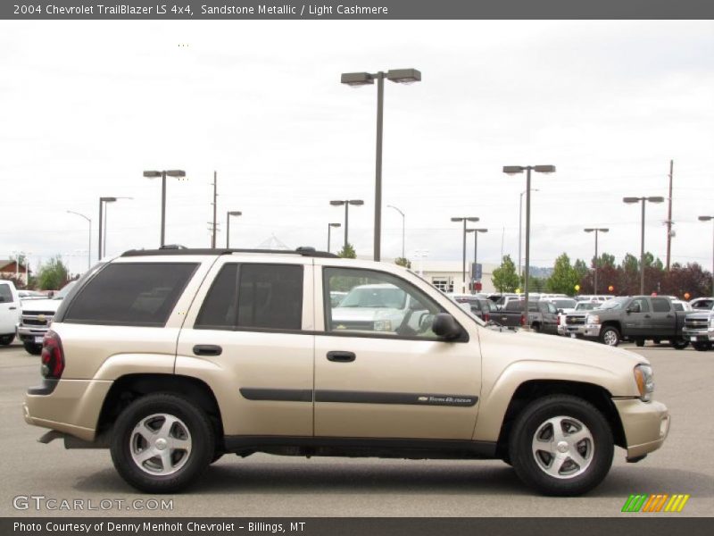 Sandstone Metallic / Light Cashmere 2004 Chevrolet TrailBlazer LS 4x4