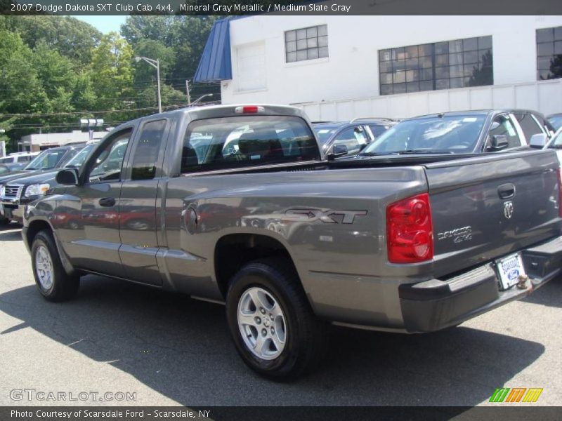 Mineral Gray Metallic / Medium Slate Gray 2007 Dodge Dakota SXT Club Cab 4x4