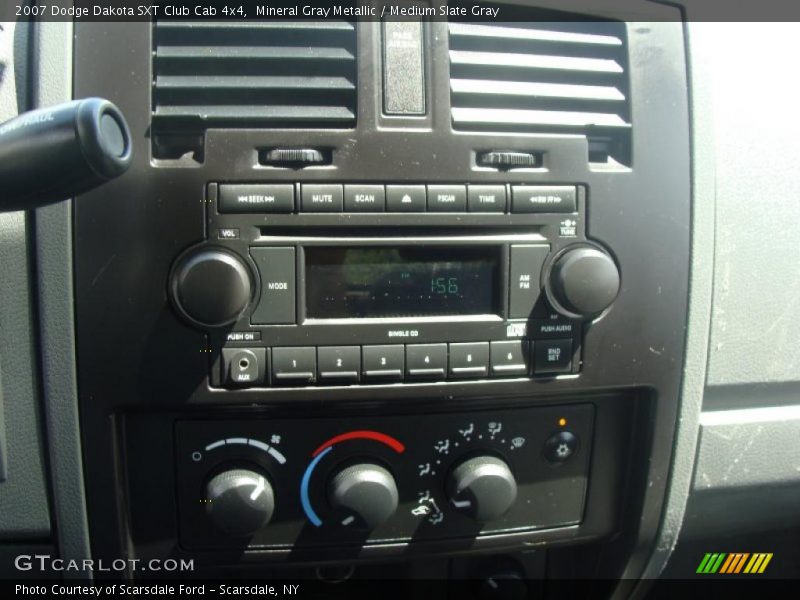 Mineral Gray Metallic / Medium Slate Gray 2007 Dodge Dakota SXT Club Cab 4x4