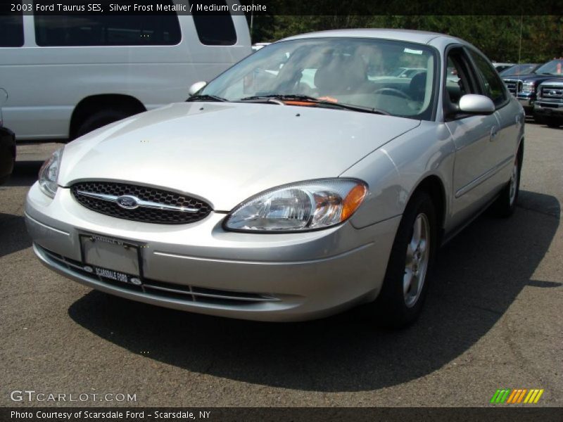 Silver Frost Metallic / Medium Graphite 2003 Ford Taurus SES