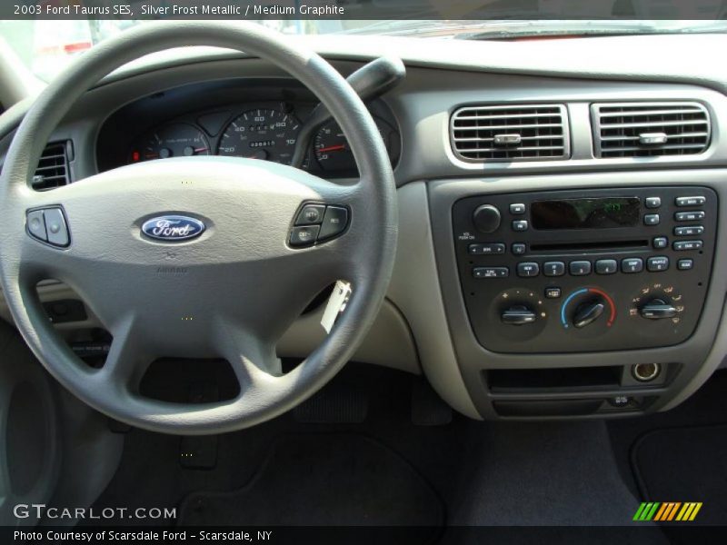Silver Frost Metallic / Medium Graphite 2003 Ford Taurus SES