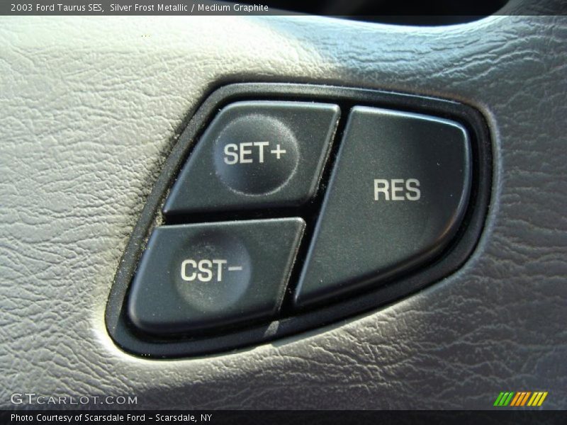 Silver Frost Metallic / Medium Graphite 2003 Ford Taurus SES