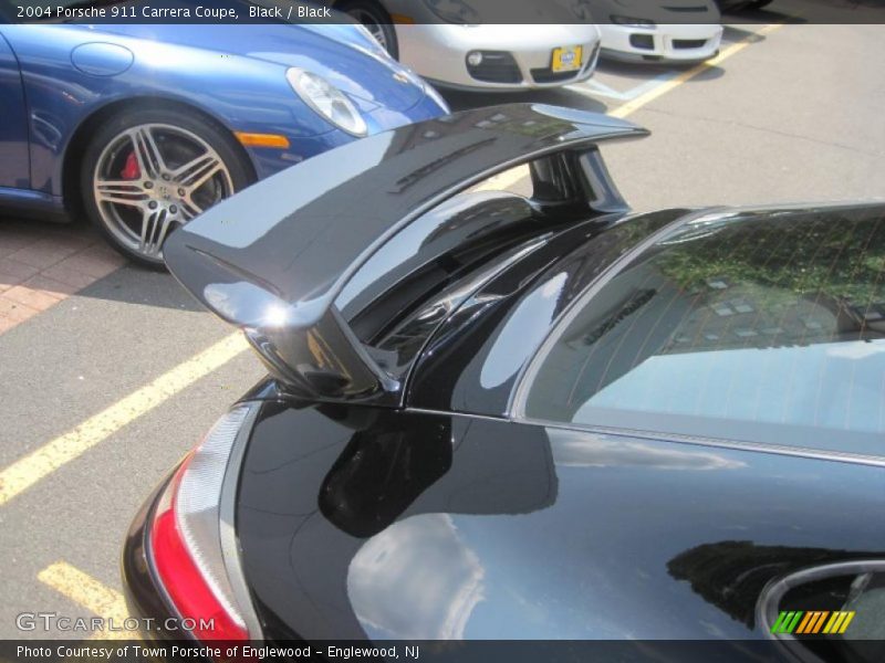 Black / Black 2004 Porsche 911 Carrera Coupe
