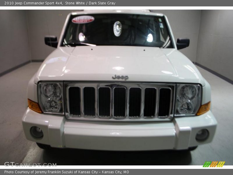 Stone White / Dark Slate Gray 2010 Jeep Commander Sport 4x4