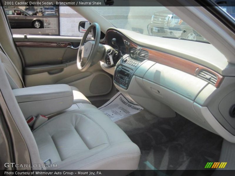 Bronzemist / Neutral Shale 2001 Cadillac DeVille Sedan