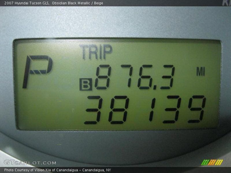 Obsidian Black Metallic / Beige 2007 Hyundai Tucson GLS