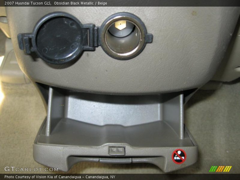 Obsidian Black Metallic / Beige 2007 Hyundai Tucson GLS