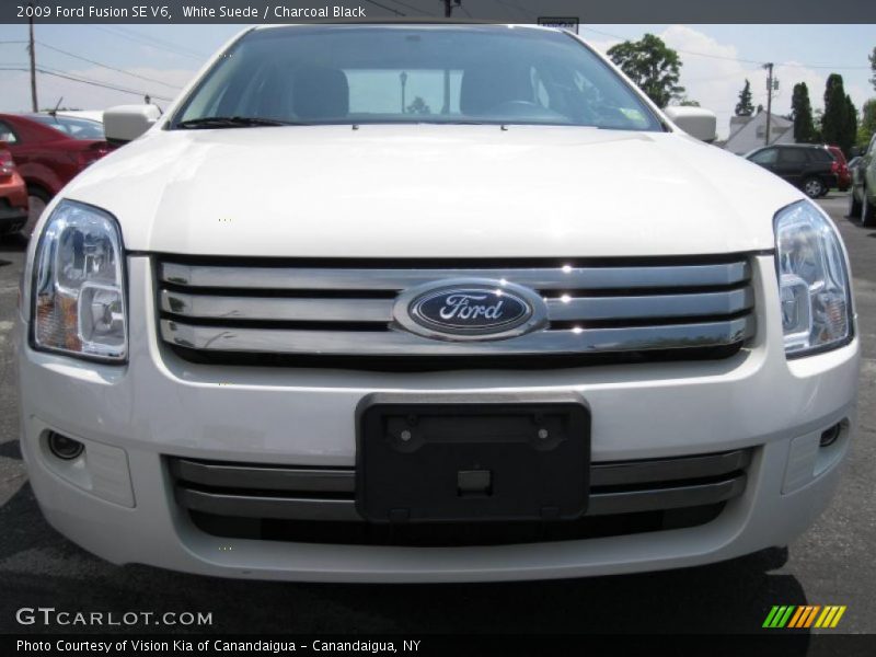 White Suede / Charcoal Black 2009 Ford Fusion SE V6