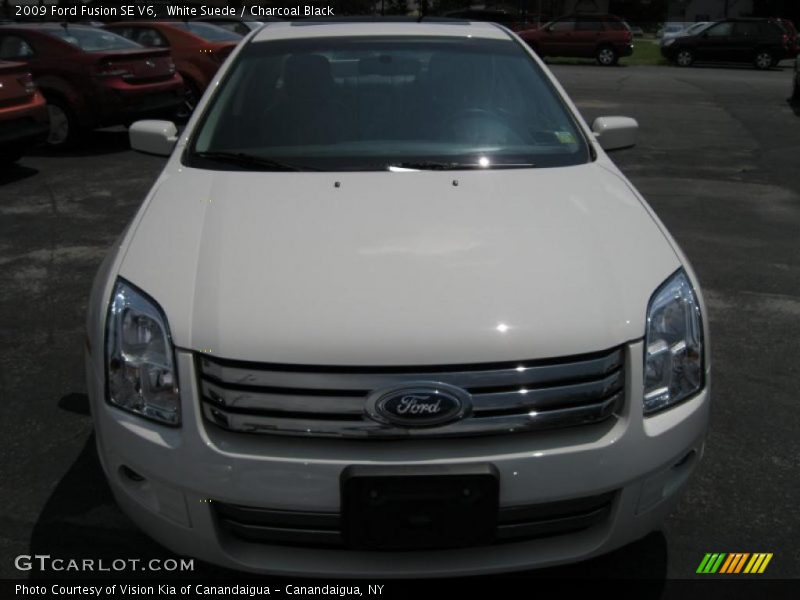 White Suede / Charcoal Black 2009 Ford Fusion SE V6