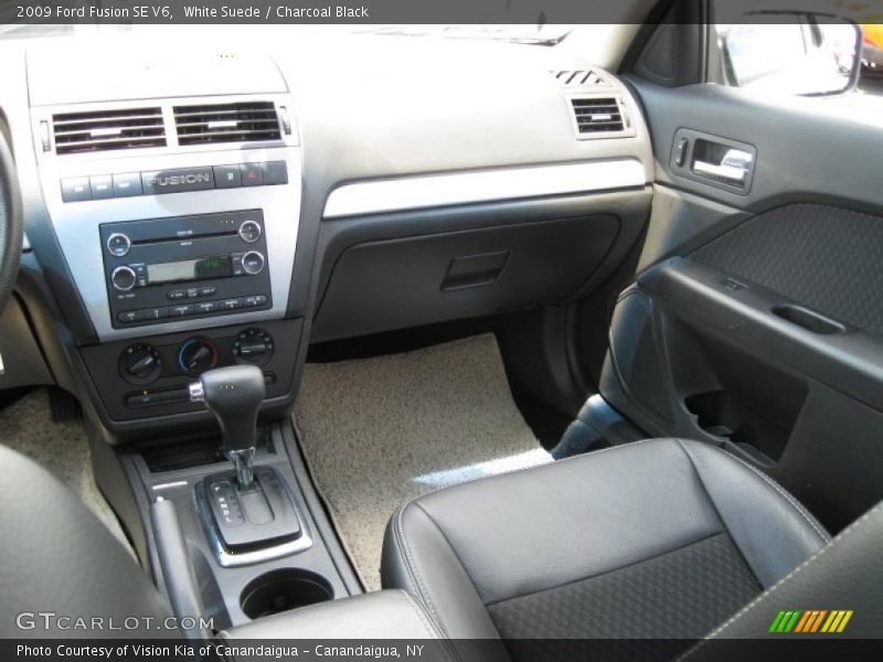 White Suede / Charcoal Black 2009 Ford Fusion SE V6