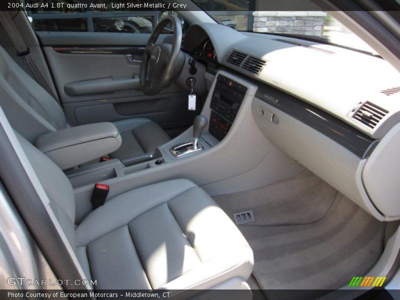 Light Silver Metallic / Grey 2004 Audi A4 1.8T quattro Avant