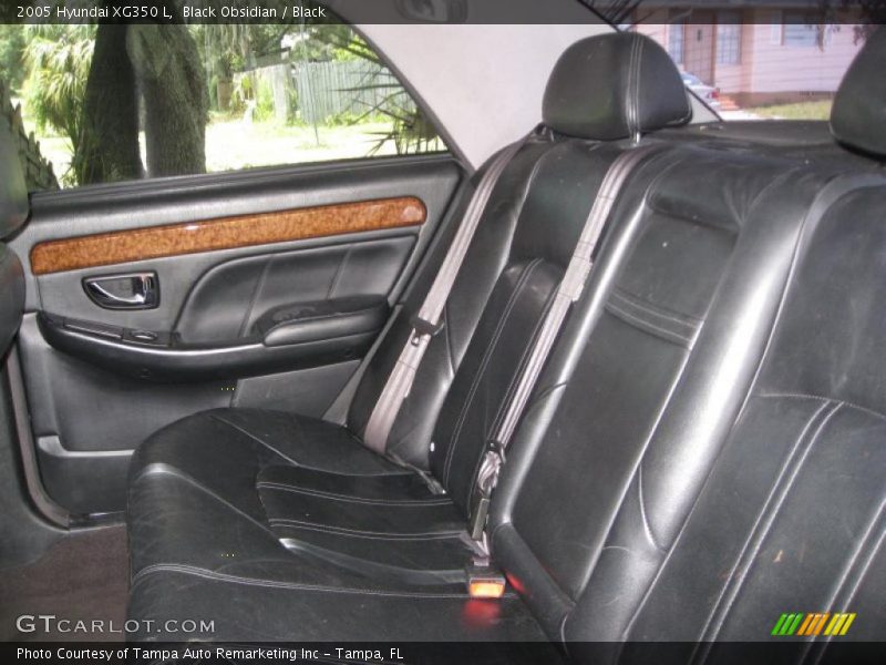 Black Obsidian / Black 2005 Hyundai XG350 L