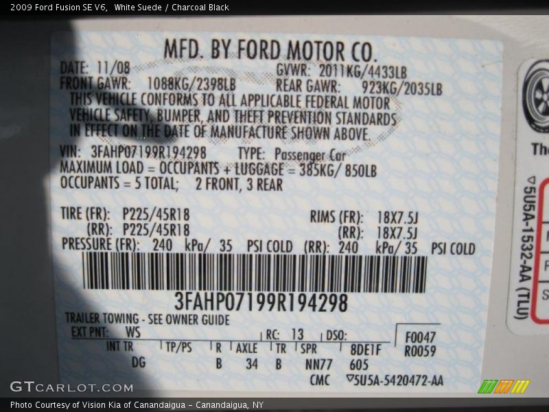 White Suede / Charcoal Black 2009 Ford Fusion SE V6