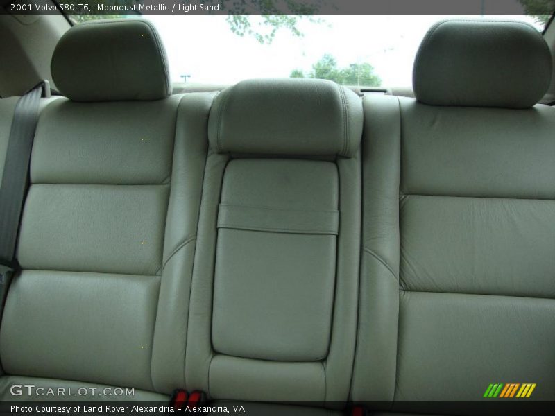 Moondust Metallic / Light Sand 2001 Volvo S80 T6