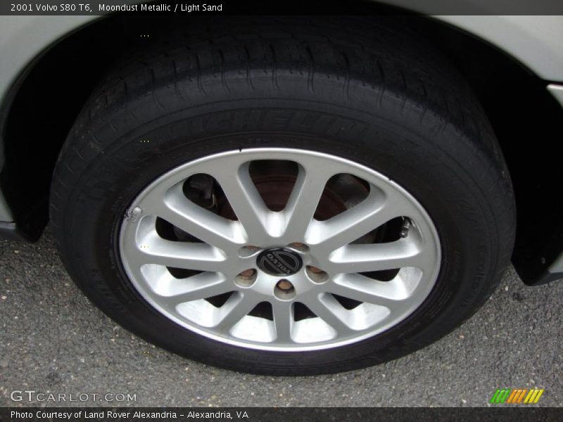 Moondust Metallic / Light Sand 2001 Volvo S80 T6
