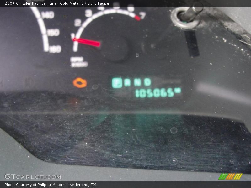 Linen Gold Metallic / Light Taupe 2004 Chrysler Pacifica