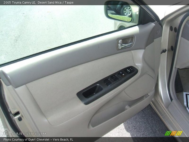 Desert Sand Mica / Taupe 2005 Toyota Camry LE