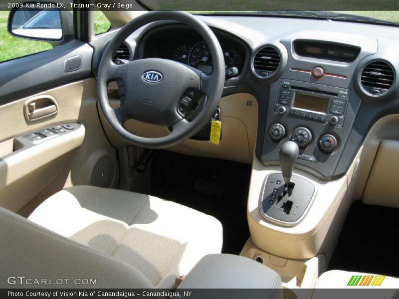 Titanium Gray / Beige 2009 Kia Rondo LX