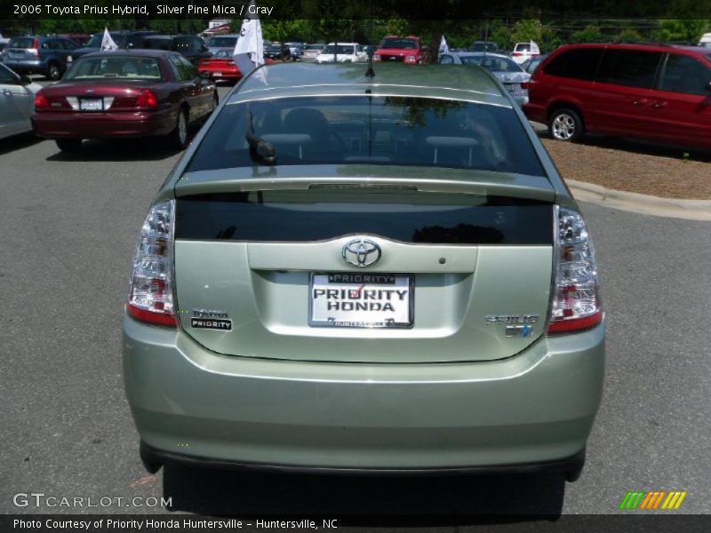 Silver Pine Mica / Gray 2006 Toyota Prius Hybrid