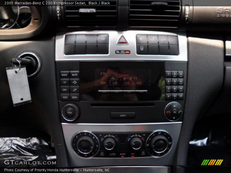 Black / Black 2005 Mercedes-Benz C 230 Kompressor Sedan