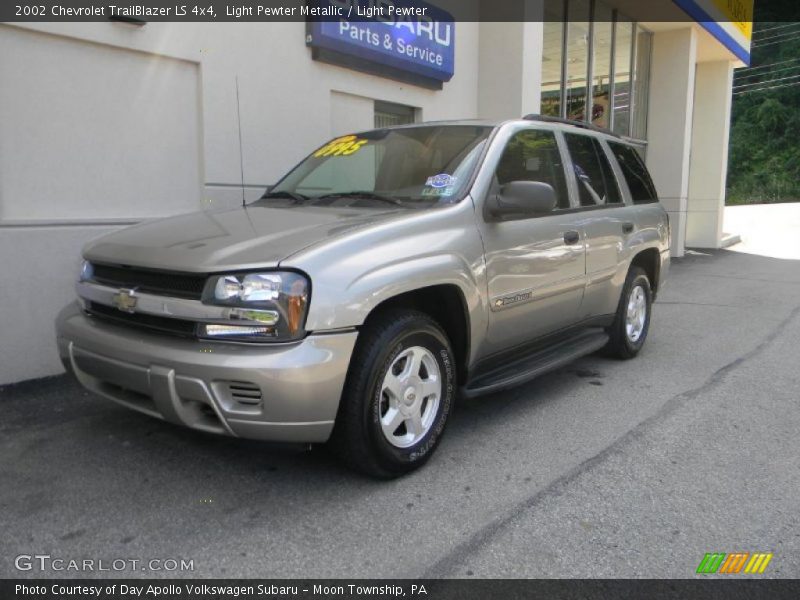 Light Pewter Metallic / Light Pewter 2002 Chevrolet TrailBlazer LS 4x4
